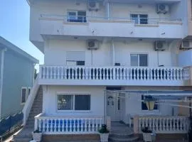 Saraj appartments