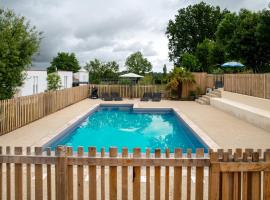 Etang et Famille - Sherlock, holiday park in Verruyes
