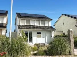 Nice Home In Wieringerwerf With Sauna