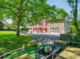 Stunning Home In Dangy With Wifi