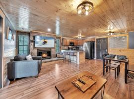 Mountain Views at Dolly's Castle Unit 2，位于赛维尔维尔的酒店