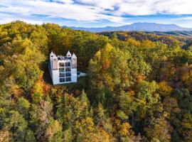 Mountain Views at Dolly's Castle Unit 1，位于赛维尔维尔的酒店