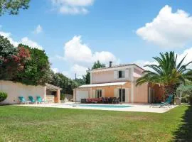 Stunning Home In La Roquette-Sur-Siagne