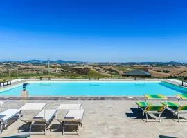 Beautiful Apartment In Terre Roveresche