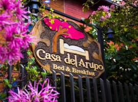 Casa del Arupo B&B, hotel i Quito