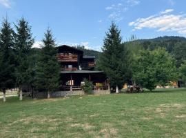 Vraja Padurii，位于莱斯诺夫的酒店