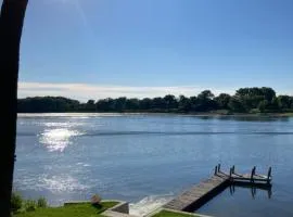 Lakefront home with Private suites