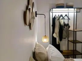 nisaki rooms & apartments