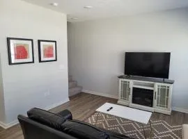 The Cottonwood at Coventry Rows