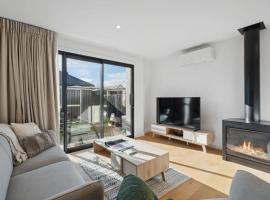 Alpine Escape Apartment, hotel em Albert Town