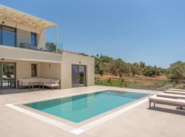 Villa Melina - Elysian Villas Kefalonia, 200m from Beach, New 2024, hotel in Minia