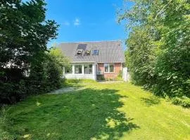 6 person holiday home in Ringkøbing-By Traum