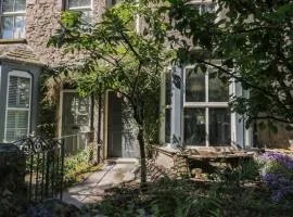 Willow Cottage