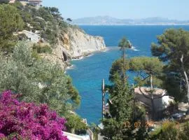 Gîte rénové Calanque La Vesse
