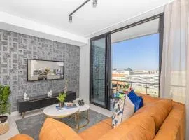 Modern Luxury Apartment, Ellipse