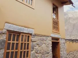 Casa Alba Ollantaytambo、オリャンタイタンボのコテージ