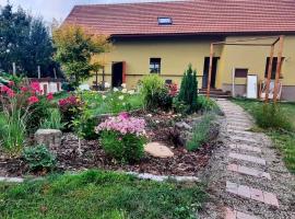 Chalupa Kokorinsko, hotel v destinaci Mšeno