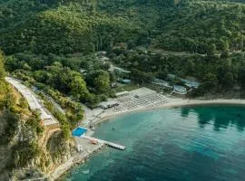 Porto Elea Camping & Bungalows