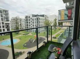 Modern Urban Retreat & Private Parking