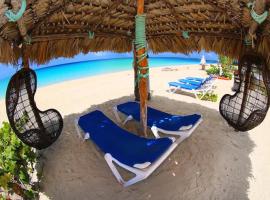 Rollezz Villas Beach Resort – hotel przy plaży 