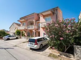 Lovely Apartment In Biograd Na Moru