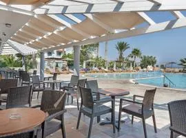 Evripides triple room 1