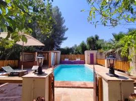 El Grifo Casa de Campo con piscina exclusiva para huéspedes