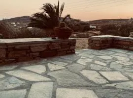 Luna d'Agosto a Tinos
