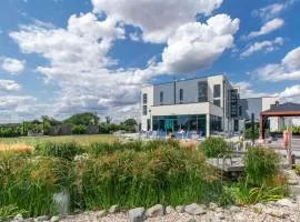 Glass House Retreat