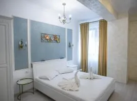 Solid Residence Mamaia