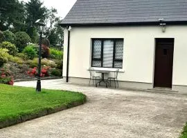 Farnaught Farmhouse Apartment, Lough Rynn, Mohill