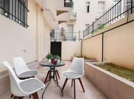 Athens Center Apt with Backyard by Athenian Keys