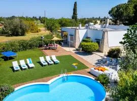 Villa Ambra by Villa Plus