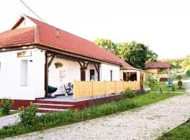 Geszthouse-Tulipános Vendégház