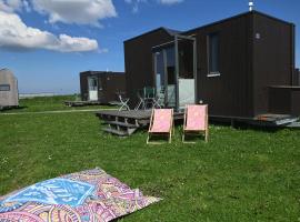 Tiny House Nature 11 Innenlage - Green Tiny Village Harlesiel, Hotel in Carolinensiel