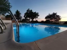 THE FERNANDEZs HOUSE
