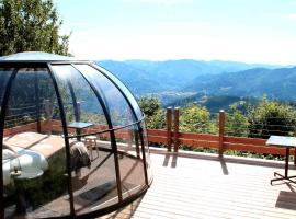Nuits D'y Cîmes : Nuit Insolite Bulle, SPA, glamping site in Jaunac
