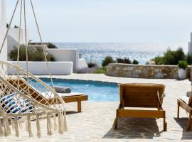 Helen Beach Front Luxury Villas, Hotel in Kastraki Naxos