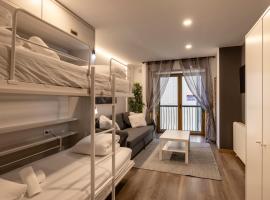 Estudio Para Grupos Pequeños en El Pas De La Casa - Céntrico