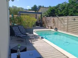 La Cigale sous l'Olivier - Chambre , SdB et Salon Privé - Piscine