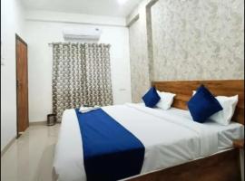 Hotel parthika palace, hotel v destinaci Indaur