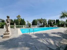 Paradiso Al Mare shared pool - Happy Rentals