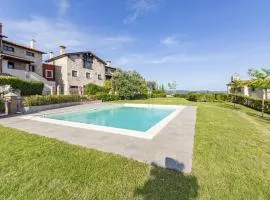 Le Acetaie With Shared Pool - Happy Rentals