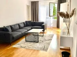 Quiet Luxe Apartment