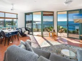 Ocean Front Views with Rooftop Terrace