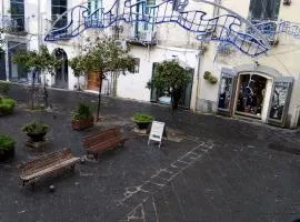Ultra central Salerno vicino alla Stazione e il mare