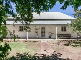 51 Wattle Flat Road