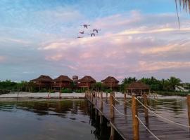 Experiencia Casa Blanca, lodge in Dzilam de Bravo