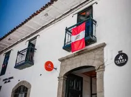 Terra House Hostel