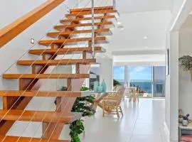 Spectacular Beachside Living, Sunrise Beach